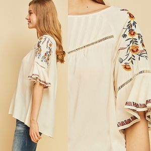 Bellanblue Tops - ELLIE Embroidered Top - NATURAL Bellanblue Tops - ELLIE Embroidered Top - NATURAL